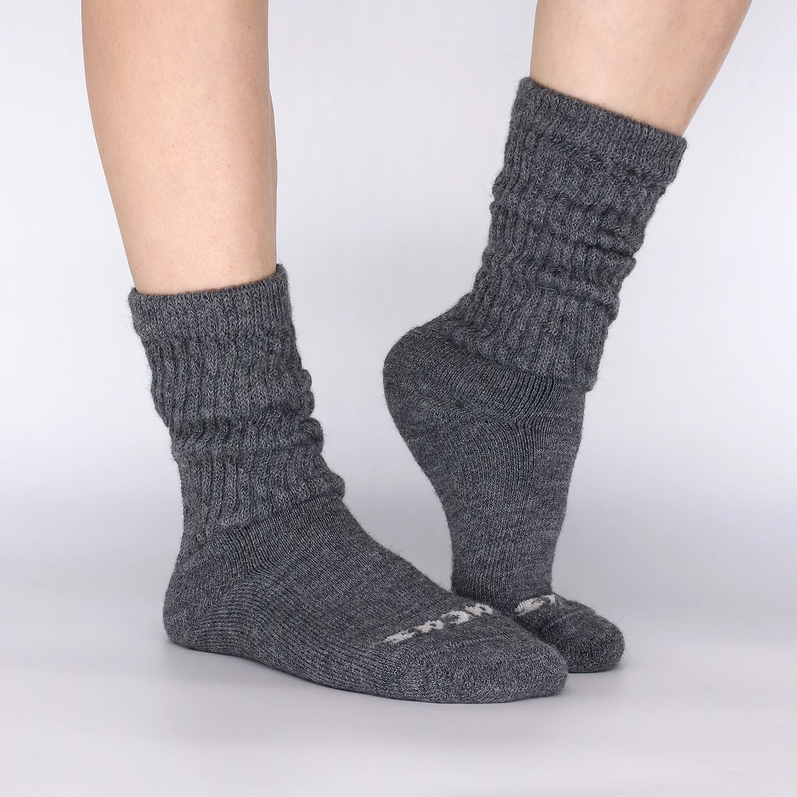 2 Pack - Women's Slouchy Socks - Image 37