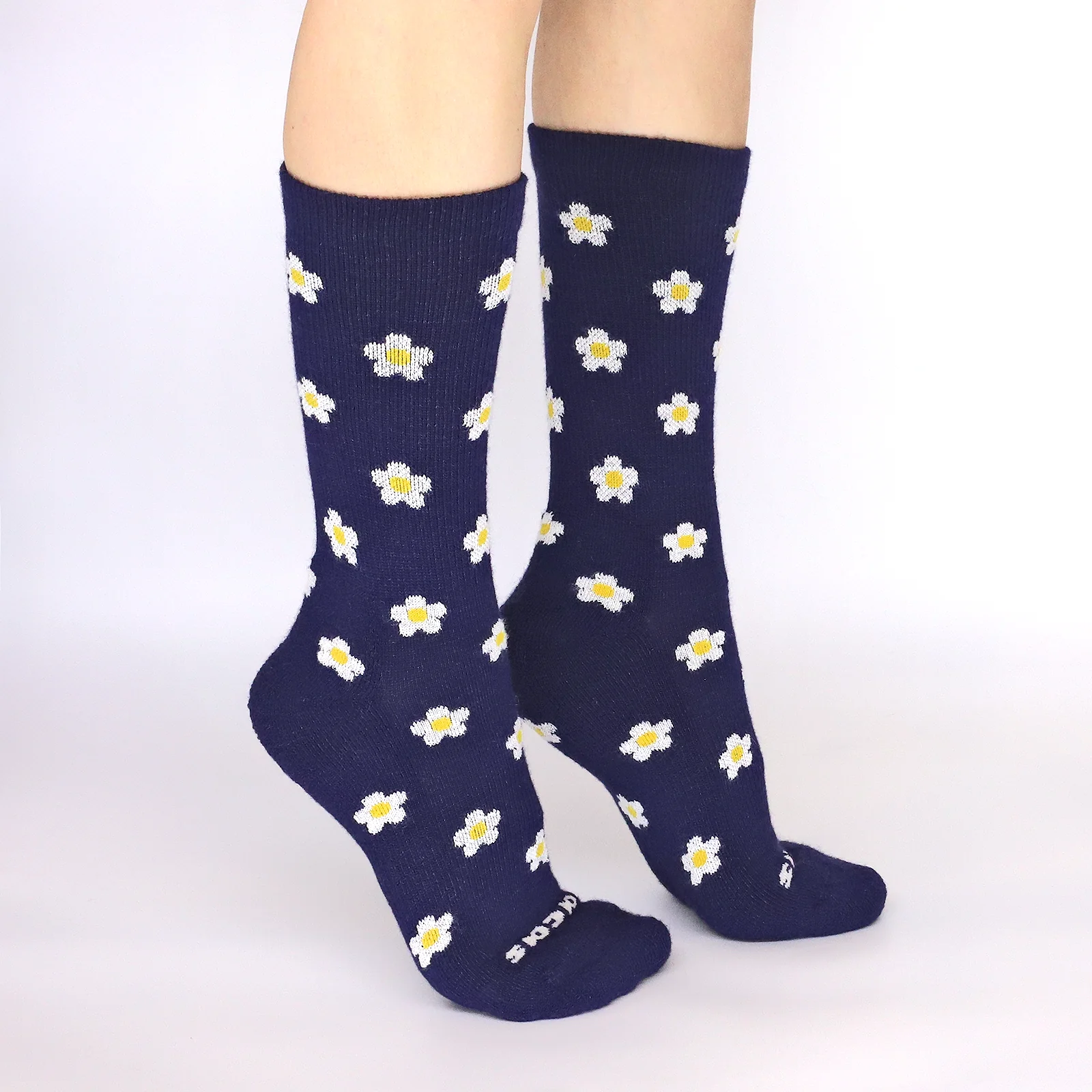 3 Pack - Women's Crew Pacas Socks - Image 46