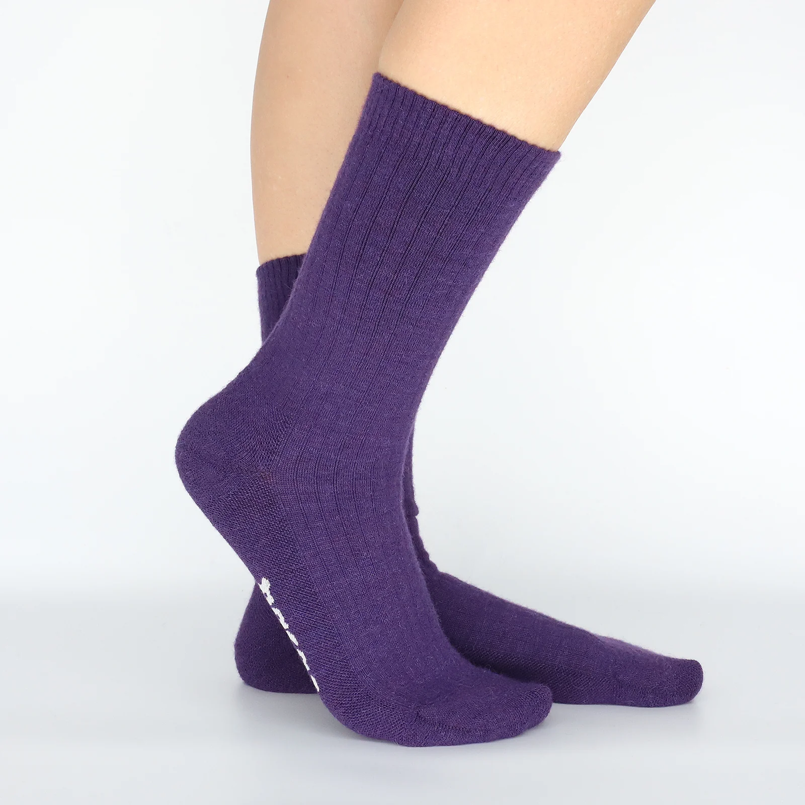 3 Pack - Women's Light-Weight Crew Pacas Socks - Image 144