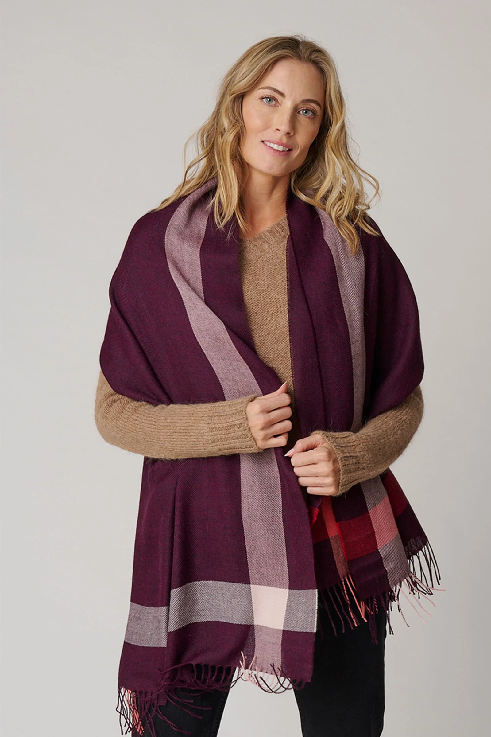 Pop Rectangle Shawl - Image 4