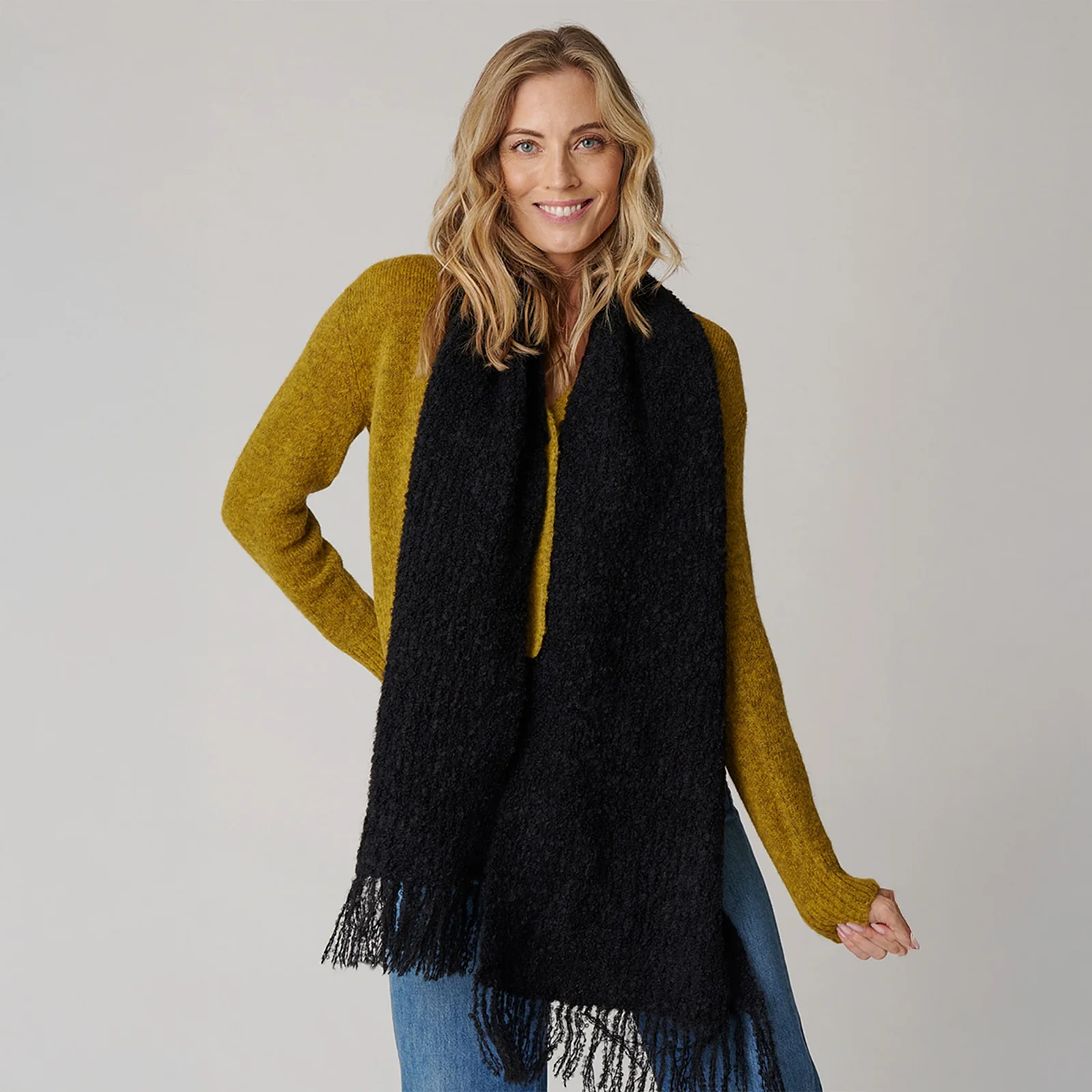 Women's Ribbed Boucle Scarf - Image 10