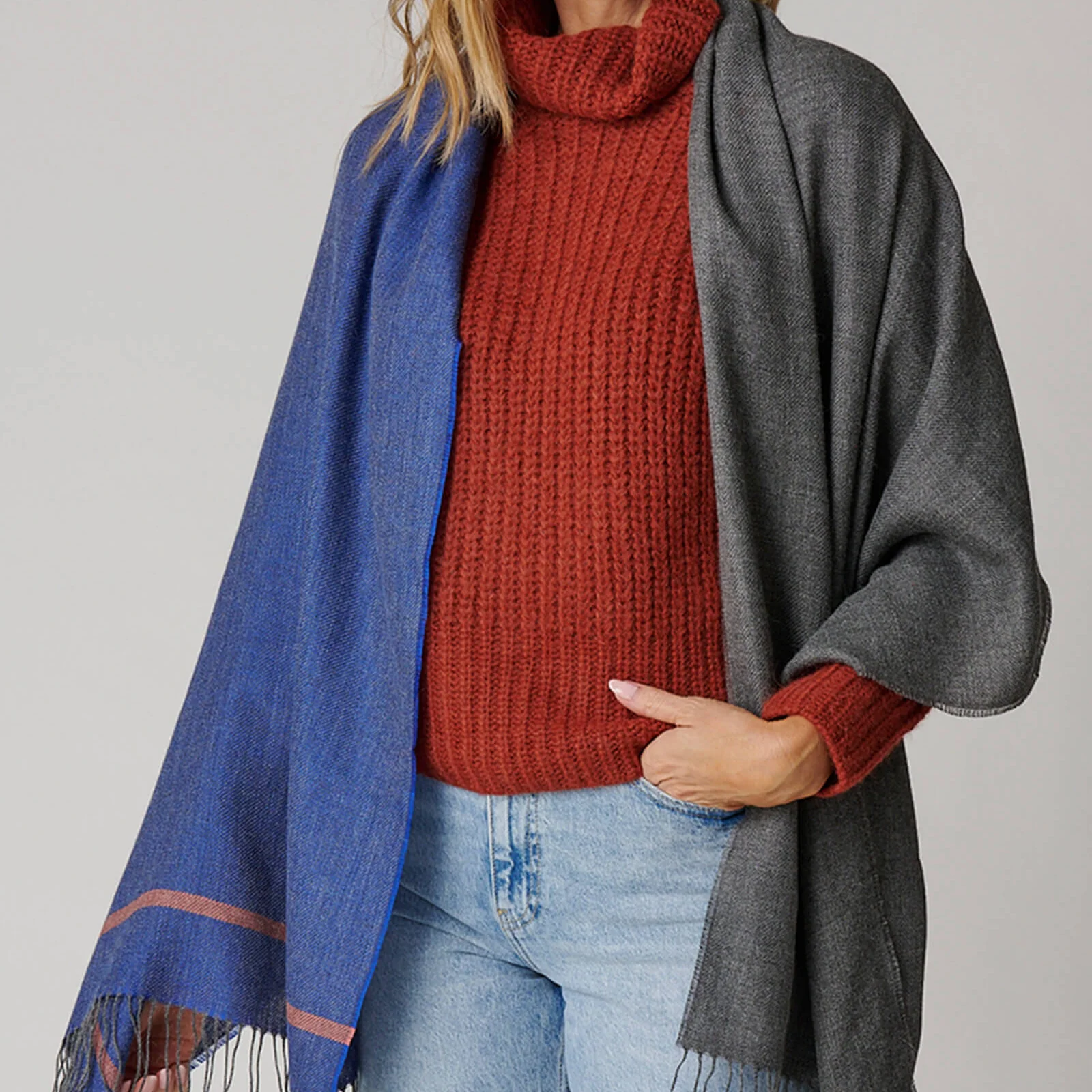 Color Block Shawl - Image 10