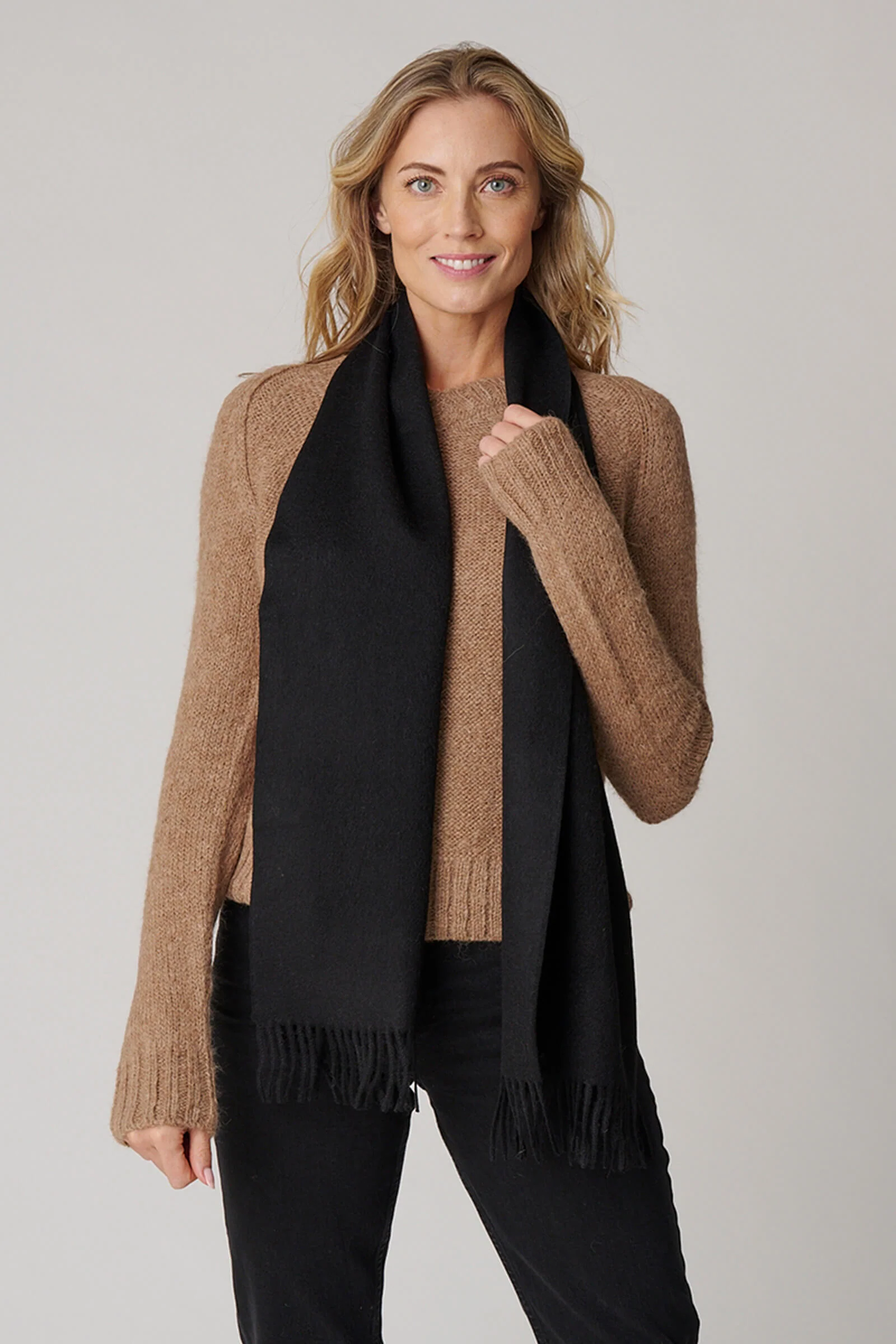 Women's Solid Scarf - Image 13