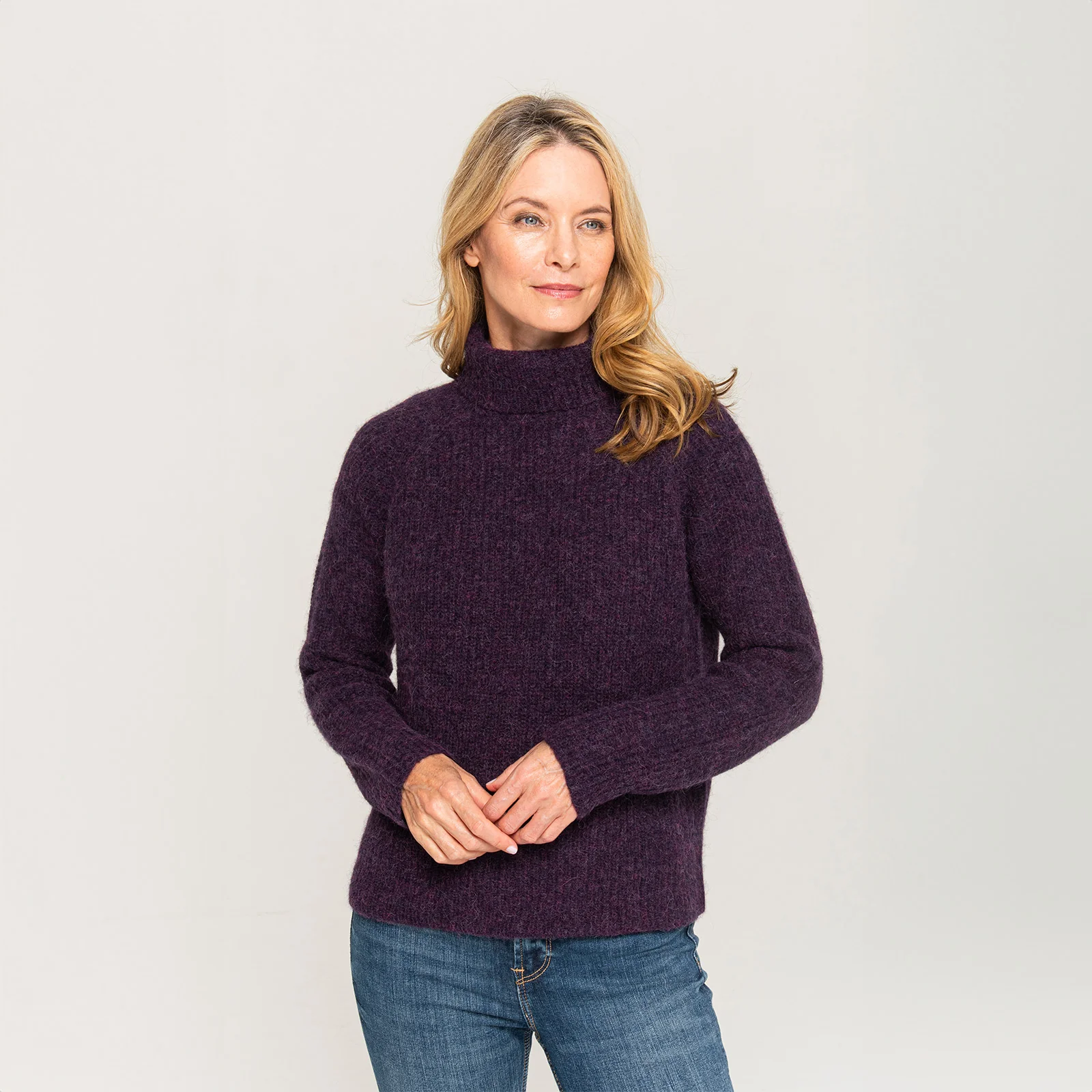 Women's Ribbed Turtleneck Sweater - Image 4