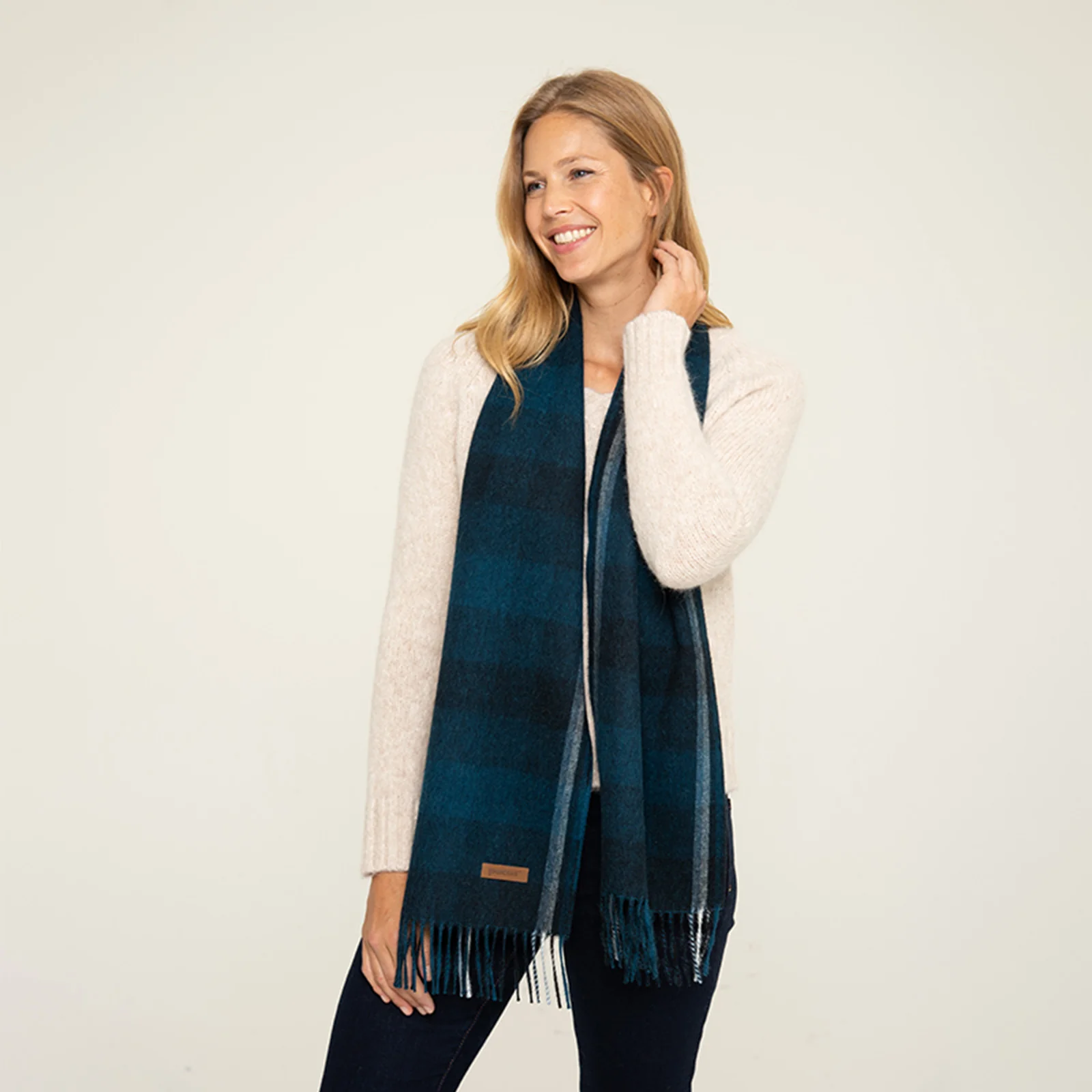 Women's Plaid Scarf - Image 12